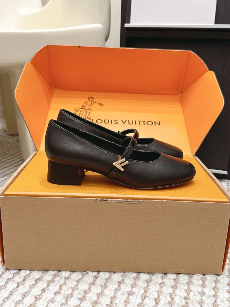 Черные женские туфли Louis Vuitton с ремешком