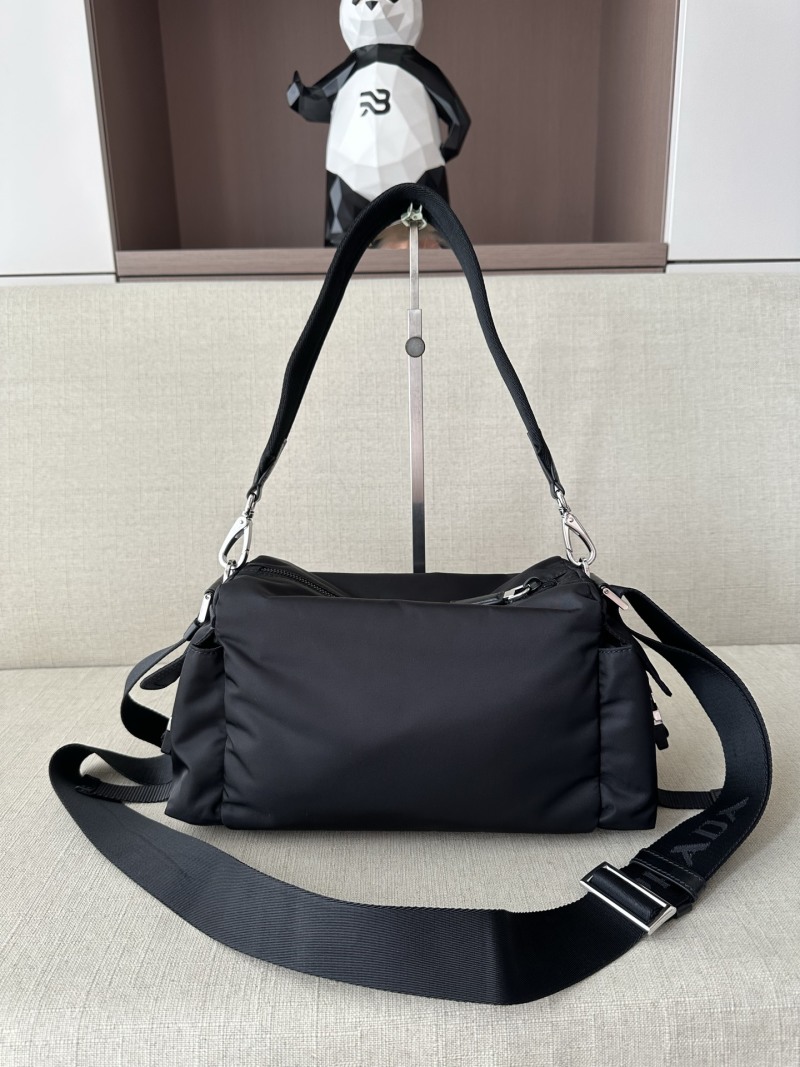 Сумка Prada Explore Re-Nylon