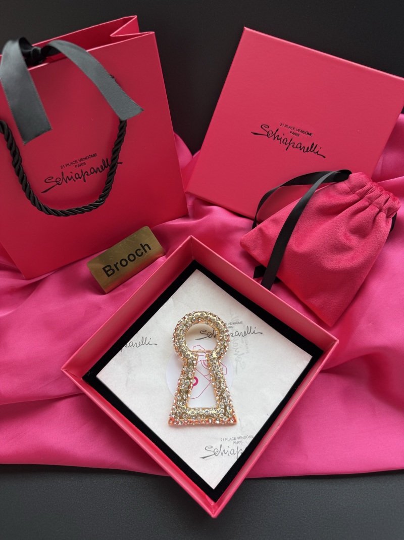 Брошь в виде ключа с кристаллами Schiaparelli