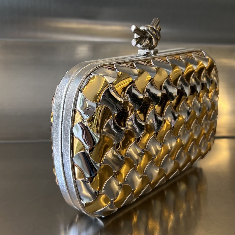 Вечерняя сумка Bottega Veneta Knot