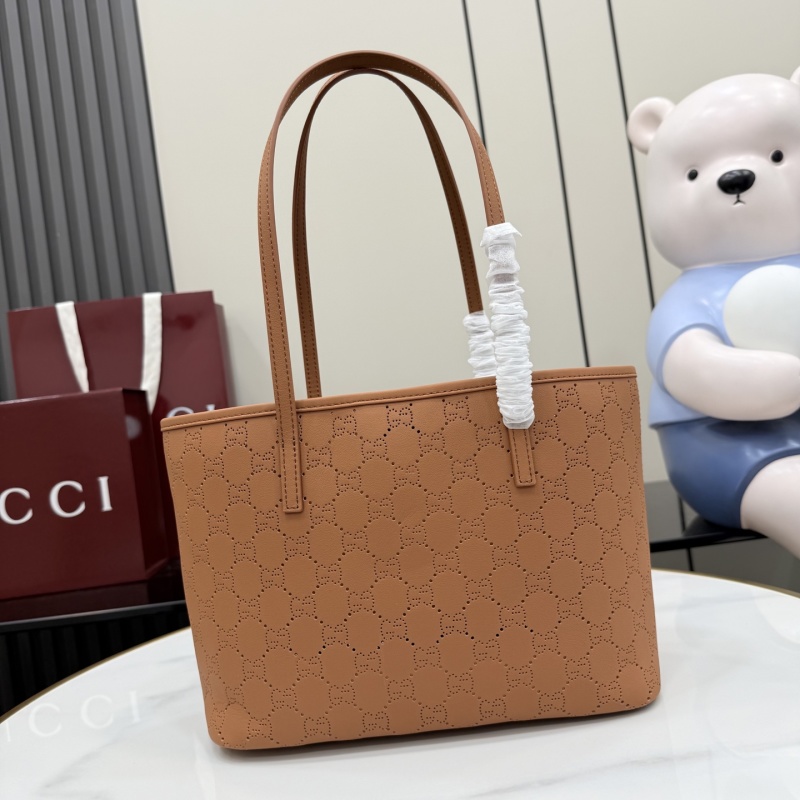 Сумка-тоут Gucci коричневая с перфорацией