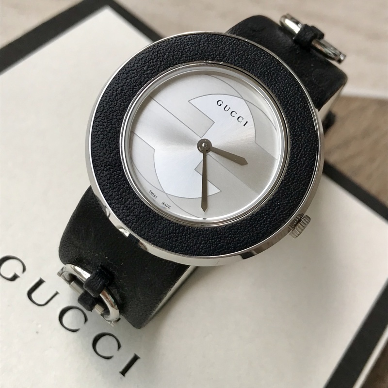 Часы Gucci