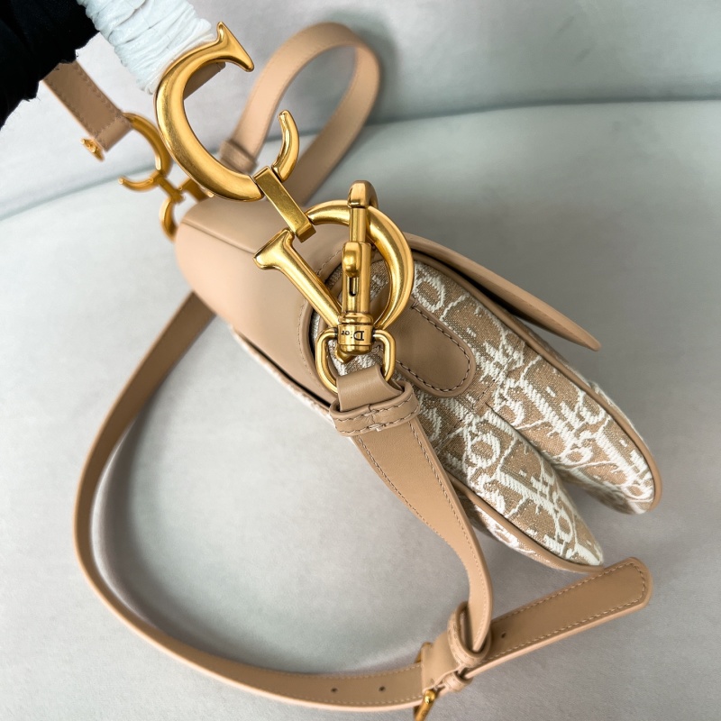 Сумка Dior с монограммой