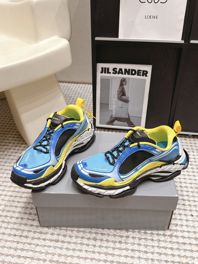 Кроссовки Balenciaga Triple S