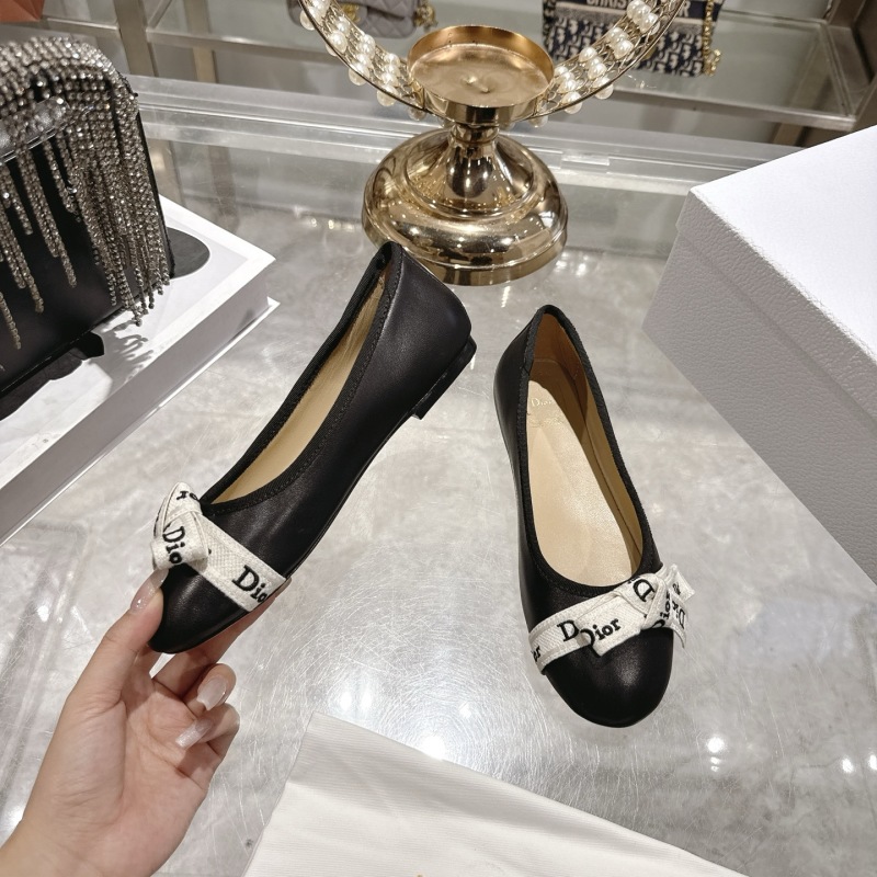 Женские туфли с бантом и логотипом Dior