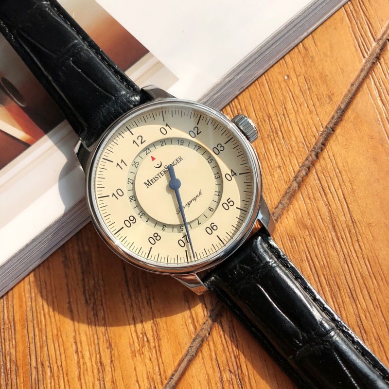 Часы MeisterSinger