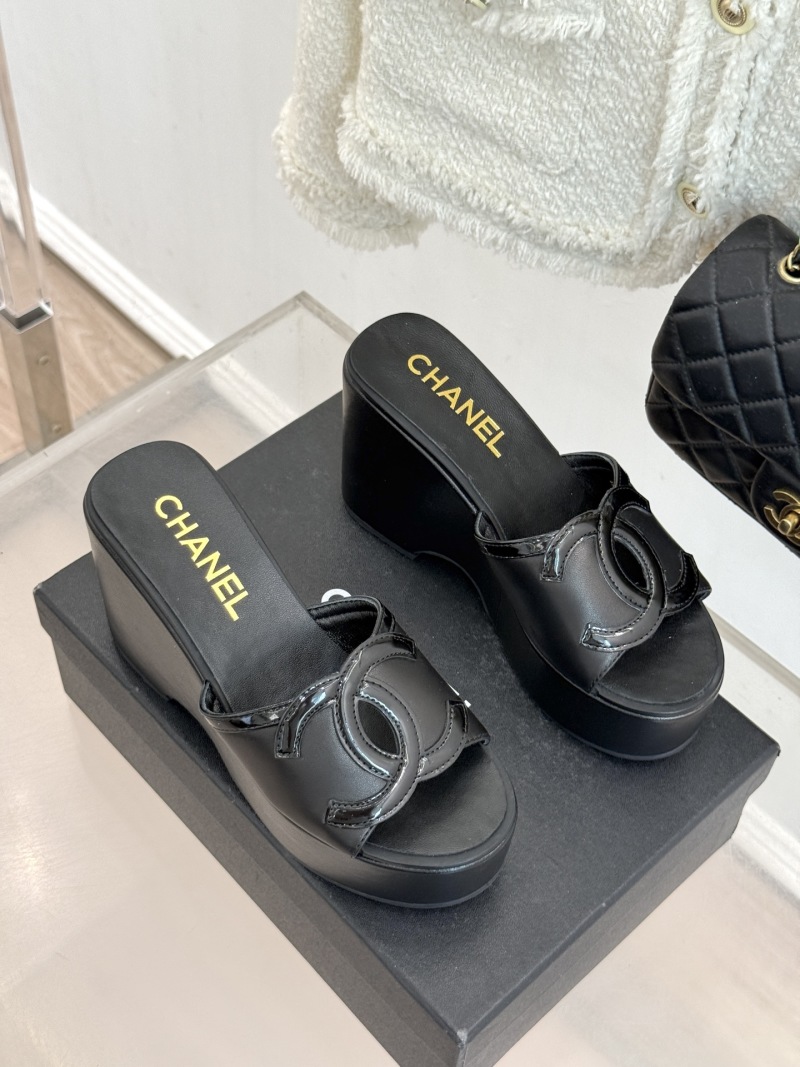 Женские черные кожаные мокасины на высокой платформе Chanel