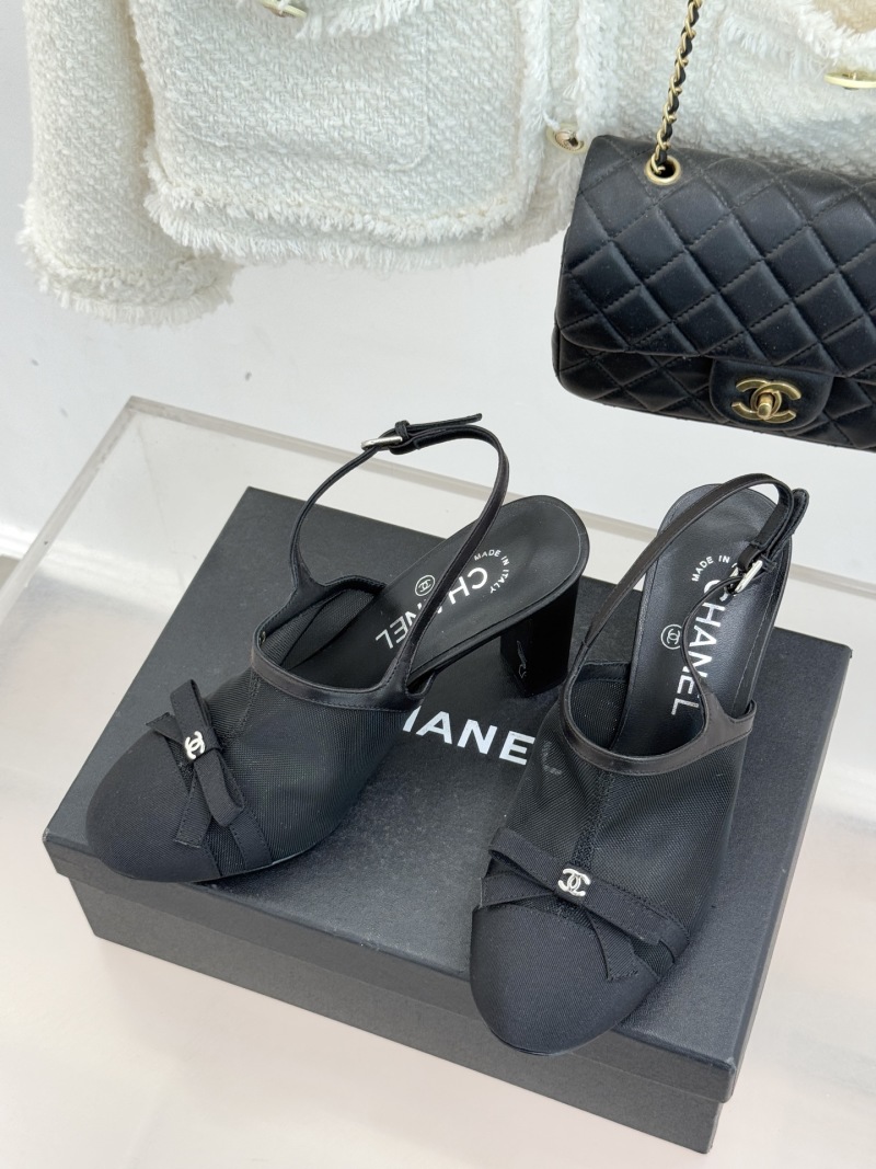 Черные туфли-слингбэки из сетки с бантом и высоким каблуком Chanel