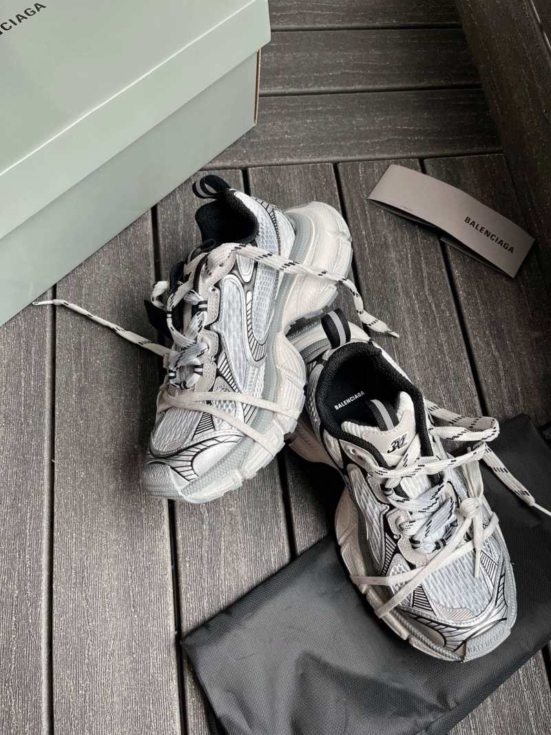 Кроссовки Balenciaga Phantom 3XL
