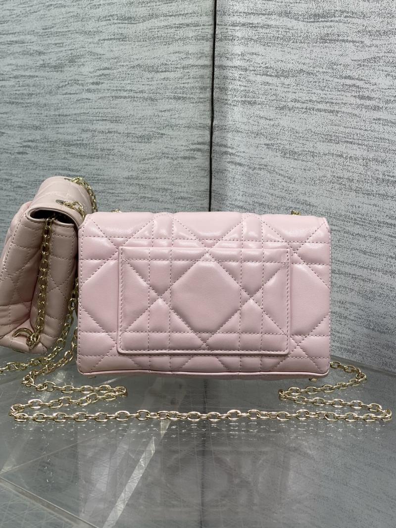 Женская сумка Dior розовый