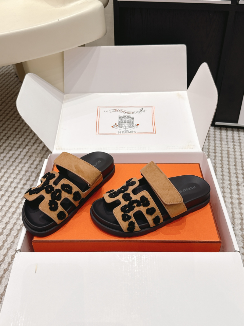 Женские сандалии Hermès с замшевыми ремешками