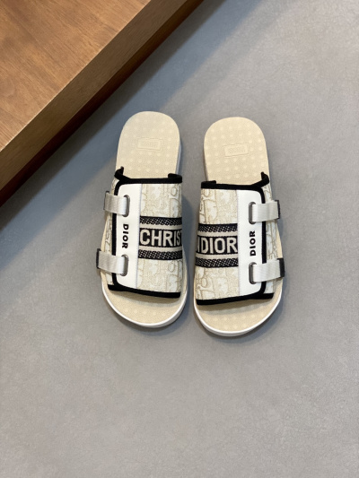 Мужские шлёпанцы Dior