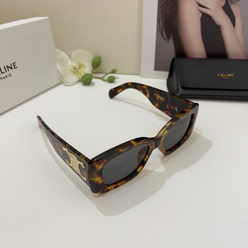 Солнцезащитные очки Celine