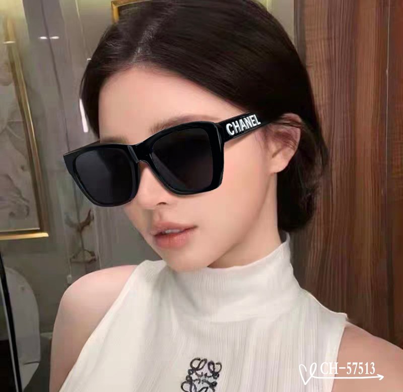 Солнцезащитные очки CHANEL TR