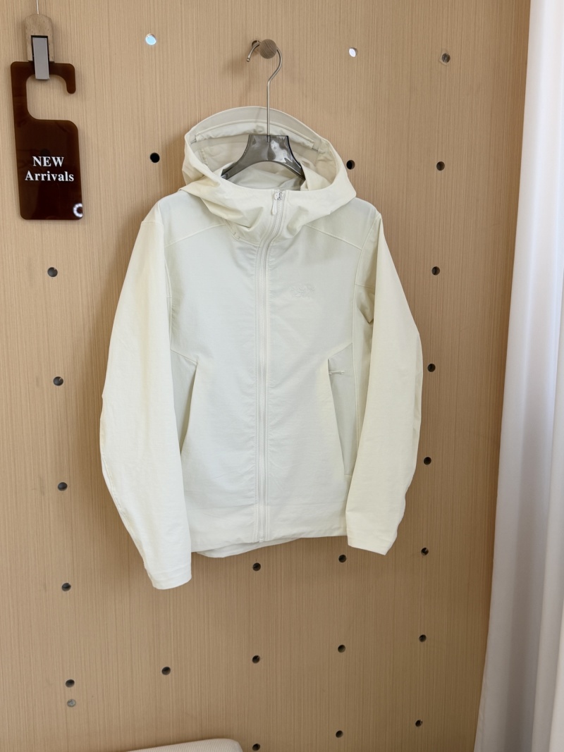 Женская легкая куртка Arc'teryx Gamma Hoody с капюшоном