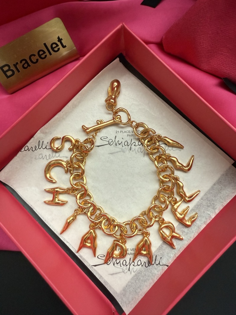 Браслет Schiaparelli