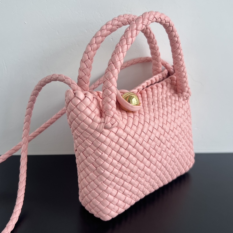 Мини-сумка Bottega Veneta с плетеными ручками