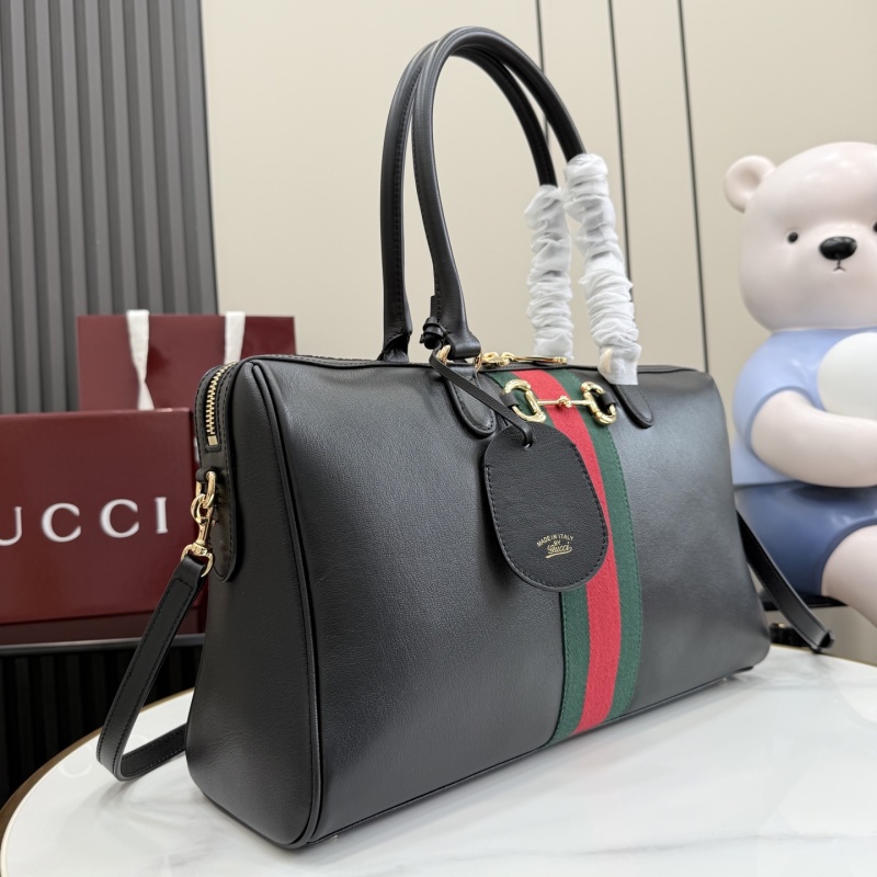 Сумка Gucci с красно-зеленой полосой