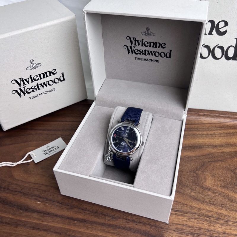 Часы Vivienne Westwood