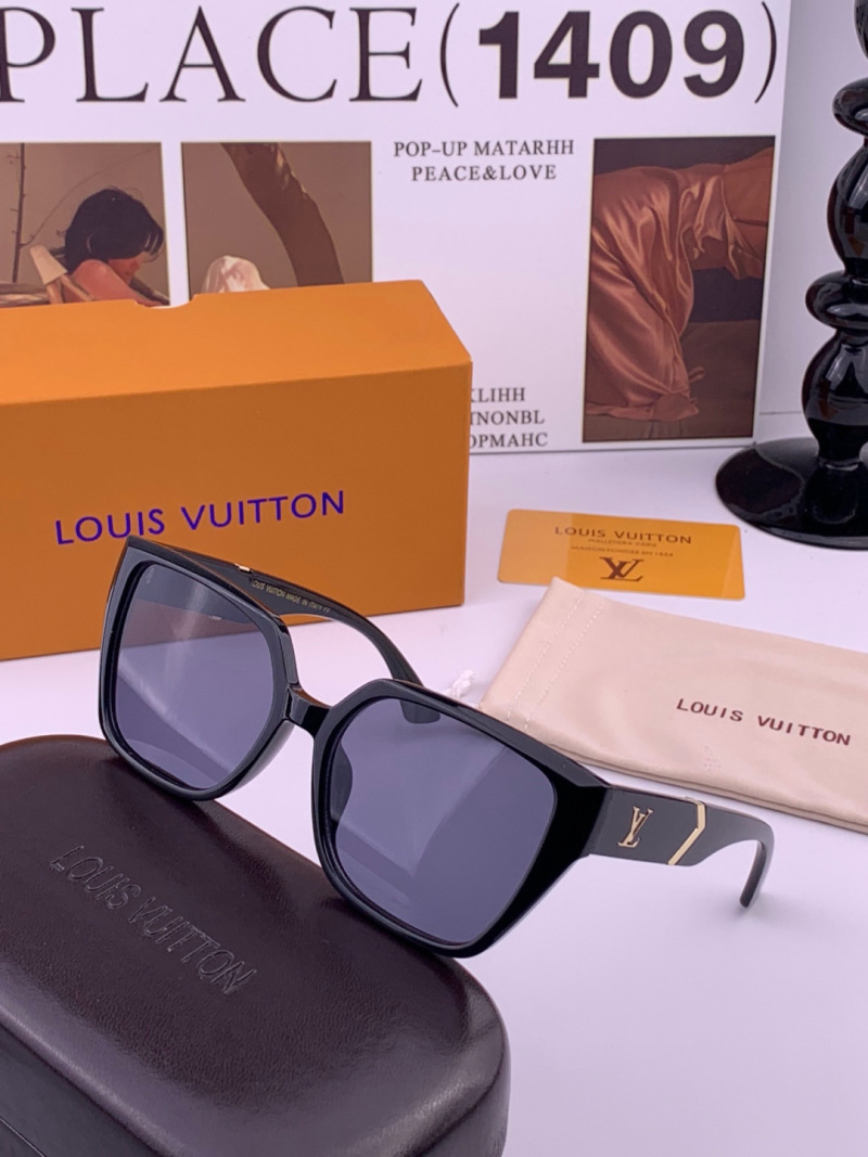 Солнцезащитные очки крупные черные Louis Vuitton