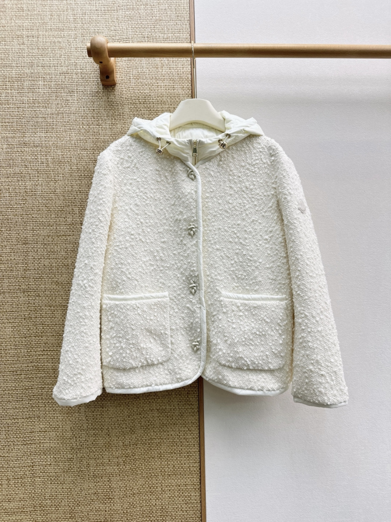 Пуховик Moncler