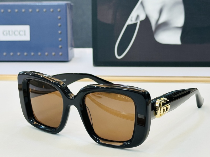 Солнцезащитные очки Gucci GG1975S