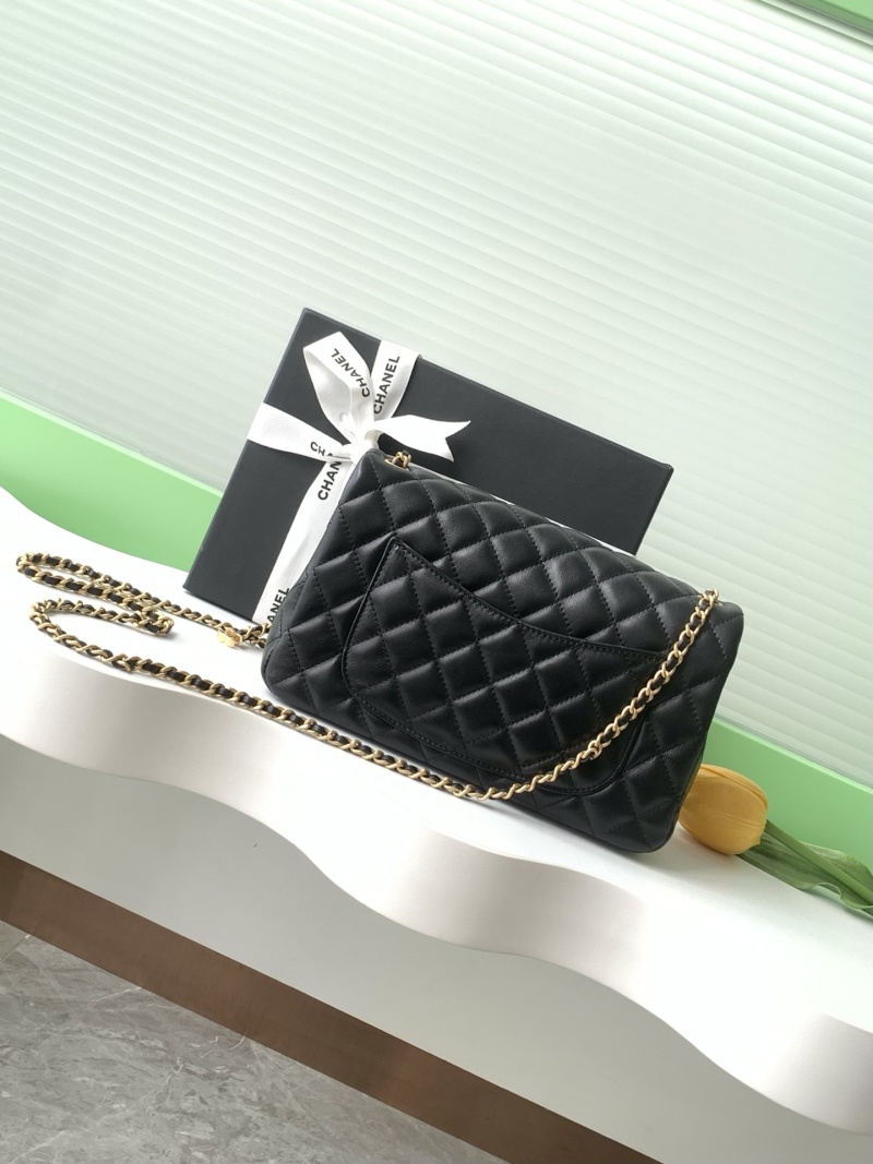 Черная сумка с цепью и замком, кожа Chanel