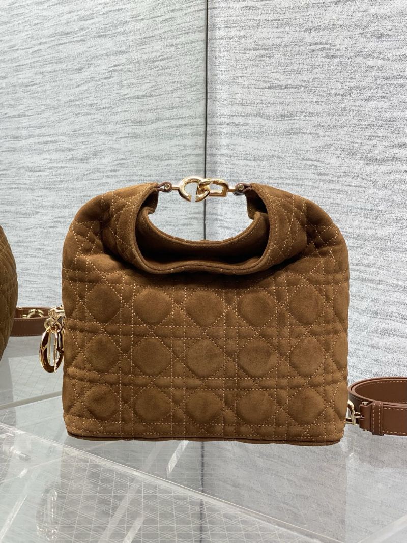 Сумка Dior коричневая с кисточкой
