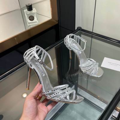 Бриллиантовые женские сандалии Aquazzura