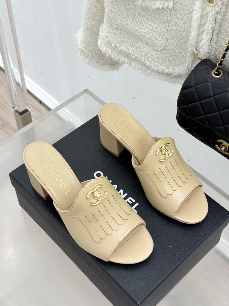 Женские мюли бежевые на квадратном каблуке Chanel