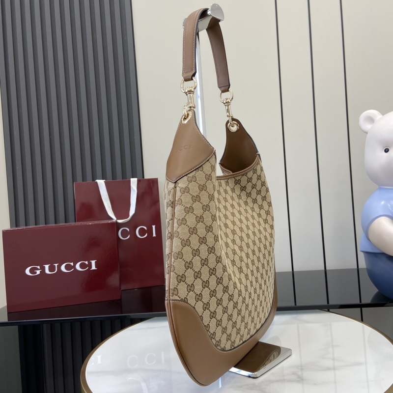 Сумка Gucci с монограммой