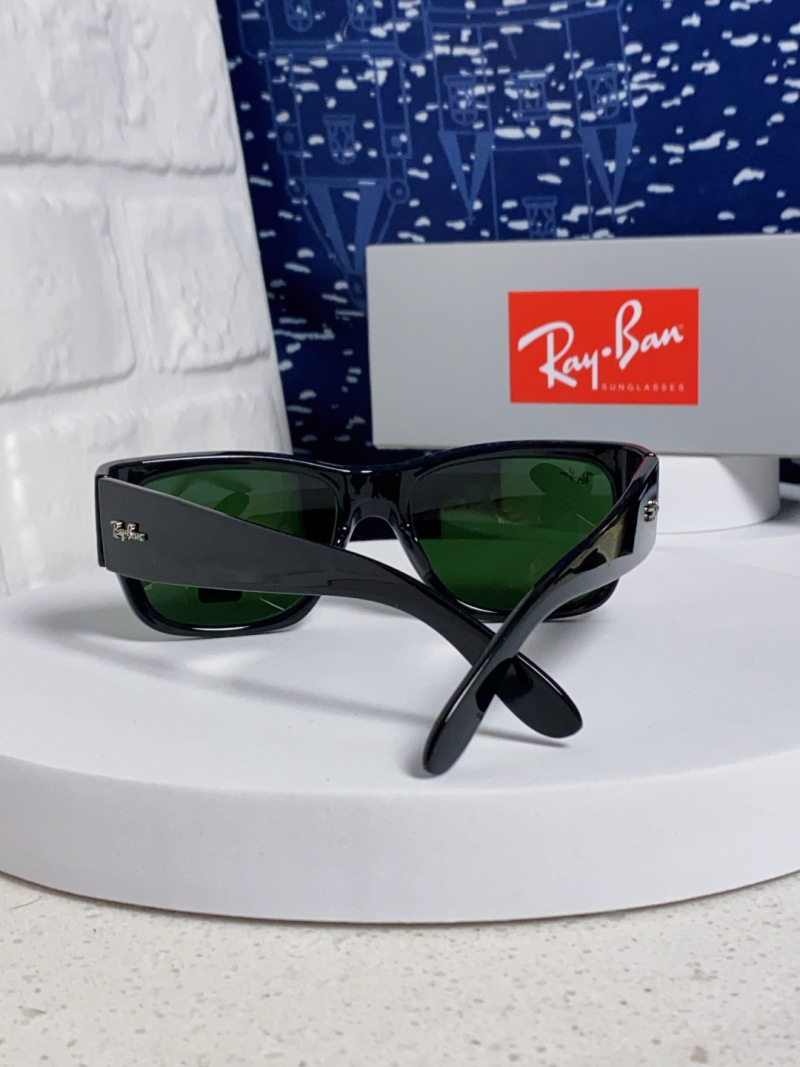 Солнцезащитные очки Ray-Ban RB2187 черные