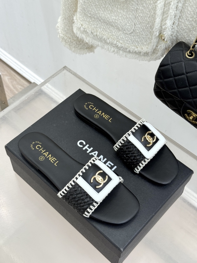 Женские шлепанцы с плетеным дизайном и пряжкой Chanel