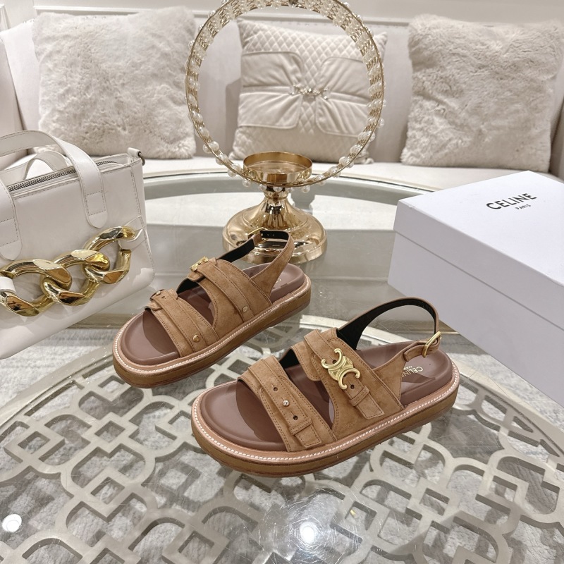 Женские кожаные босоножки на толстой подошве с пряжкой в виде буквы C Celine