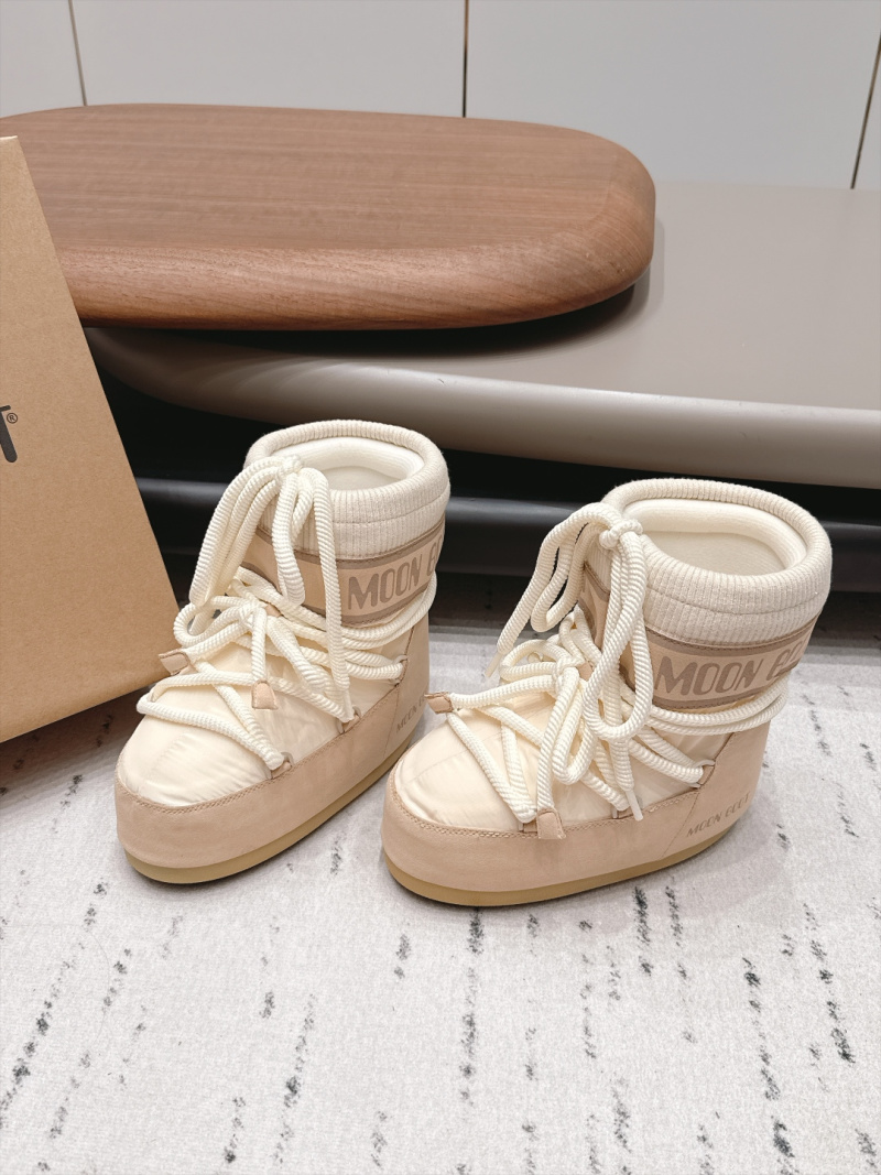 Женские угги Moon Boot