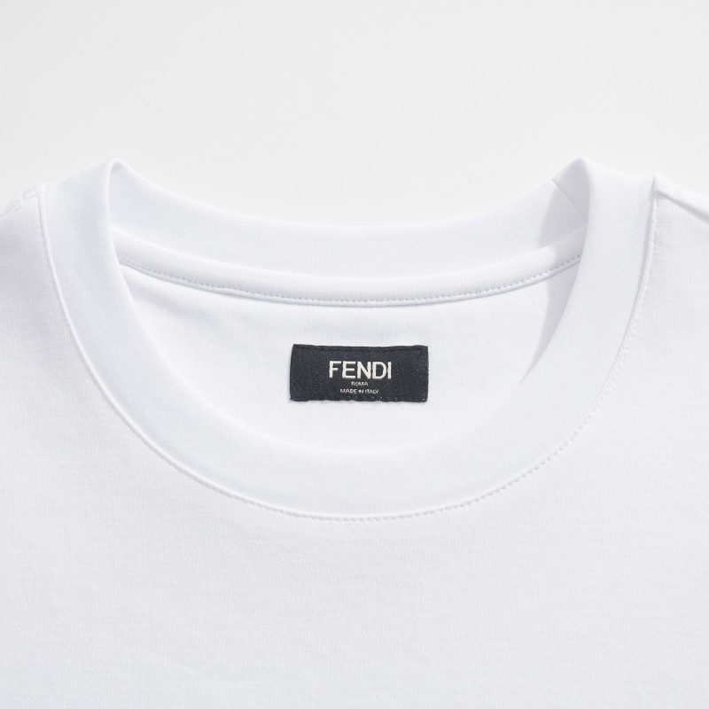 Футболка FENDI с карманом на молнии