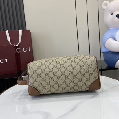 Портмоне Gucci с монограммой
