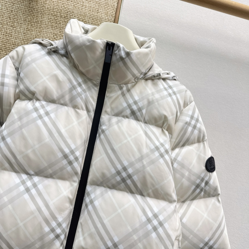 Пуховик Burberry