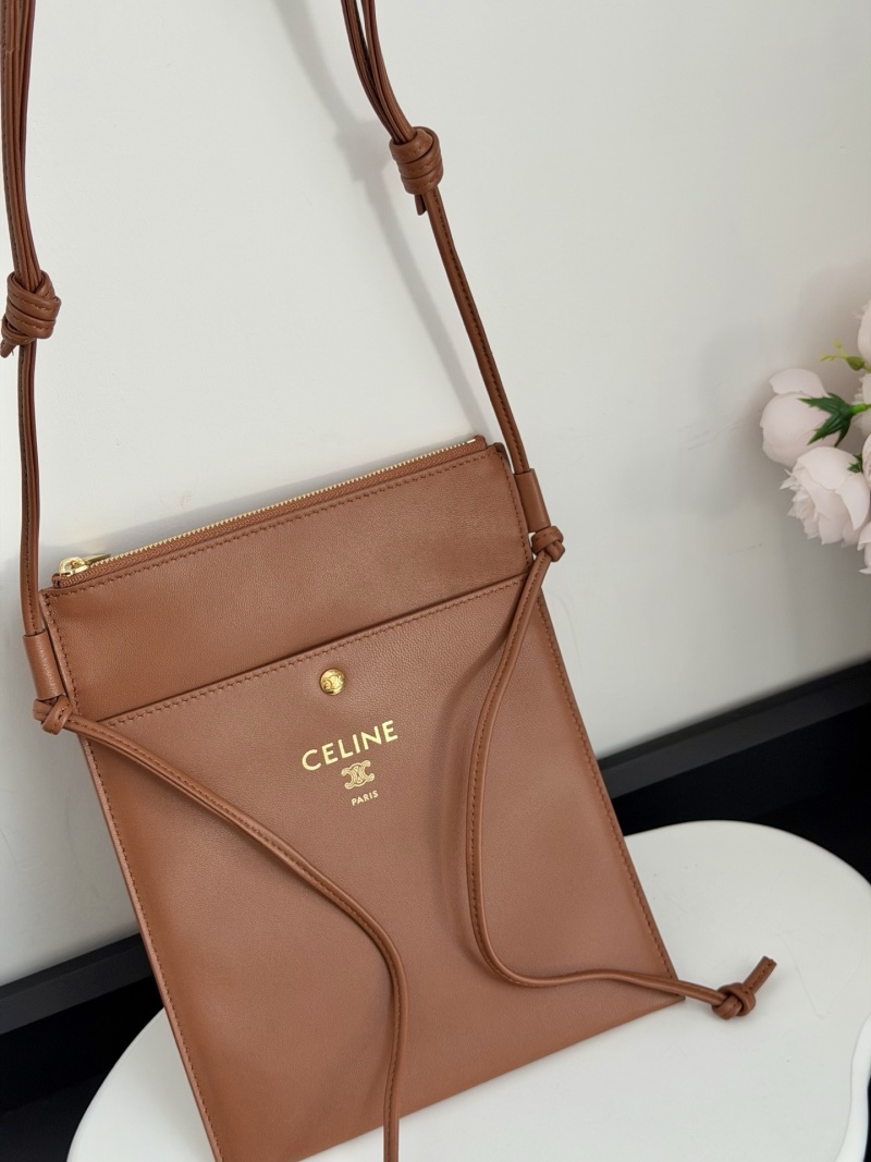 Смартфонная сумка CELINE Sharp Pouch