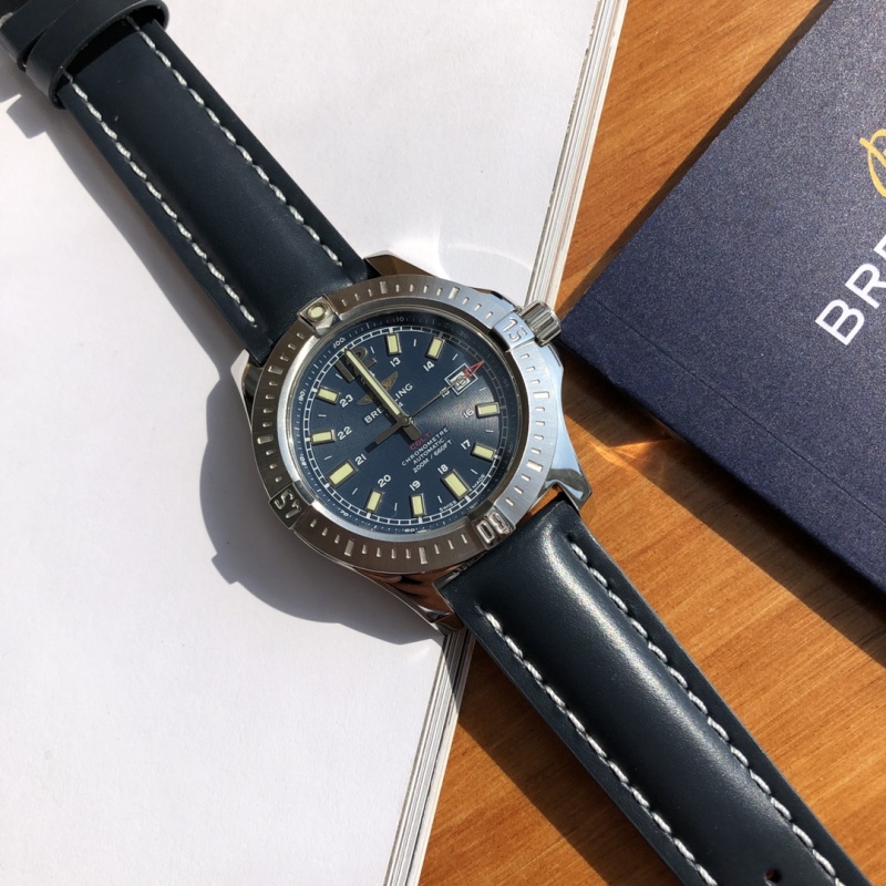 Часы Breitling