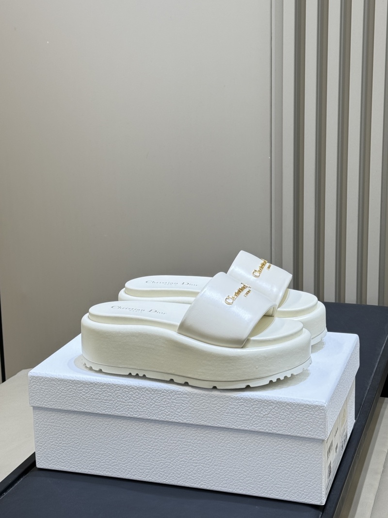 Женские белые платформенные шлепанцы Christian Dior