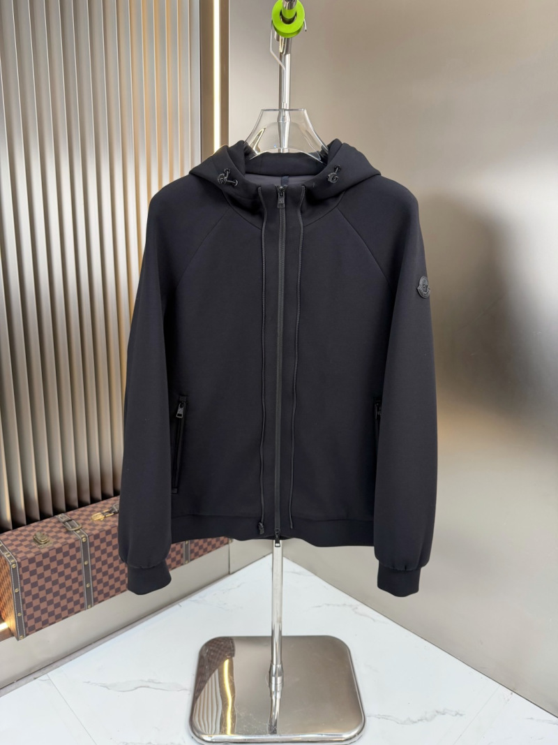 Пуховик Moncler