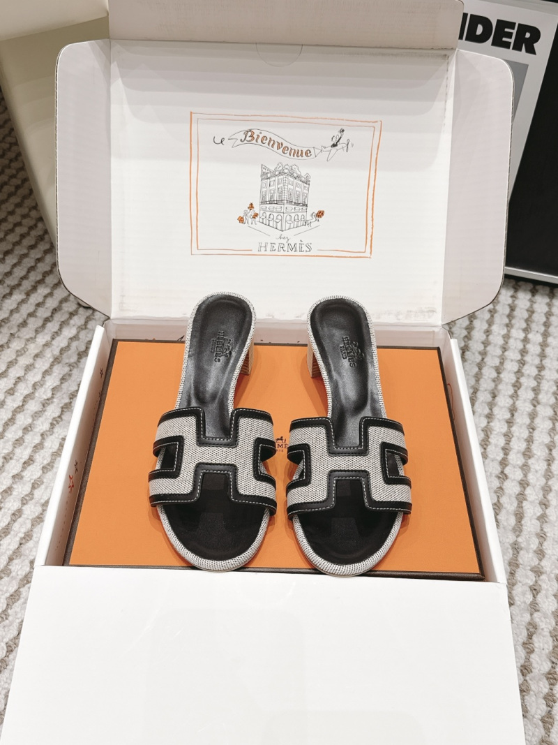 Шлёпанцы Hermès