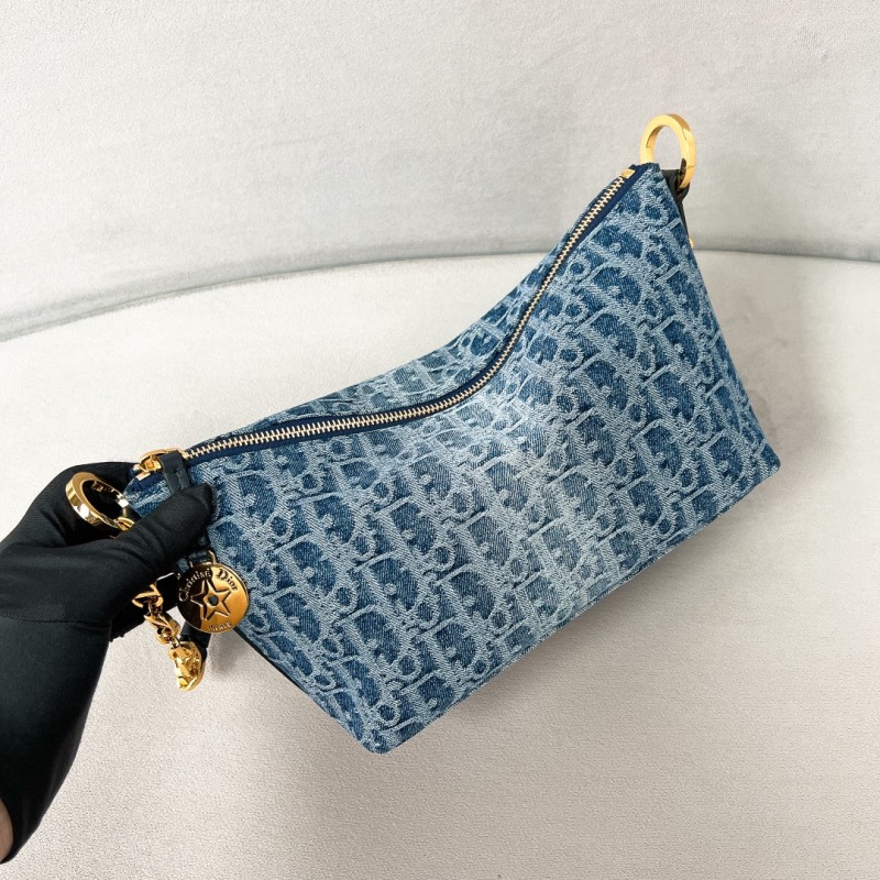 Сумка Star Hobo в синем деним стиле Dior