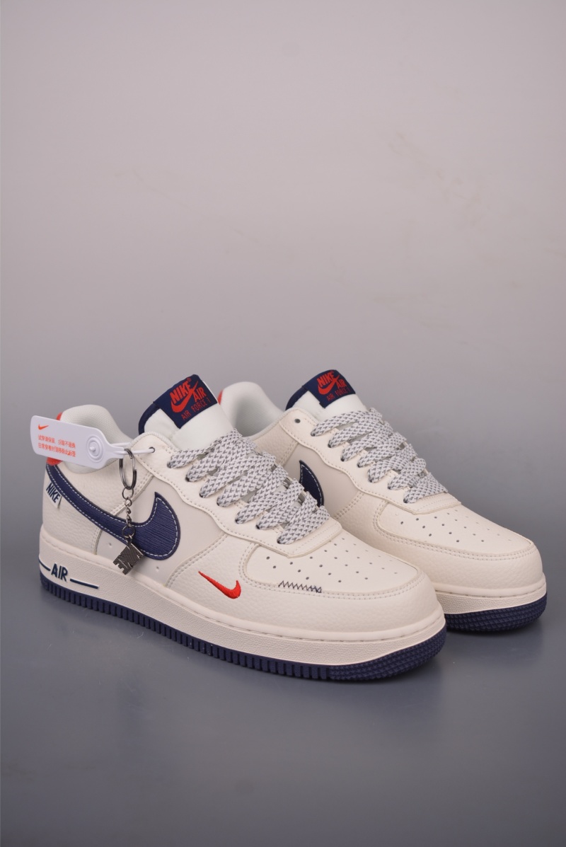 Кроссовки Nike Air Force 1