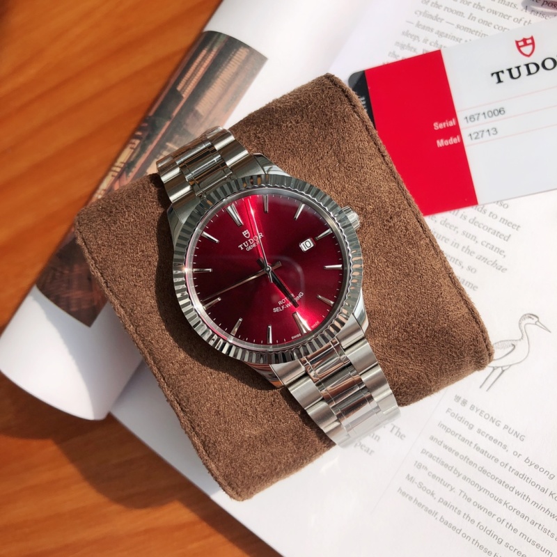 Часы Tudor
