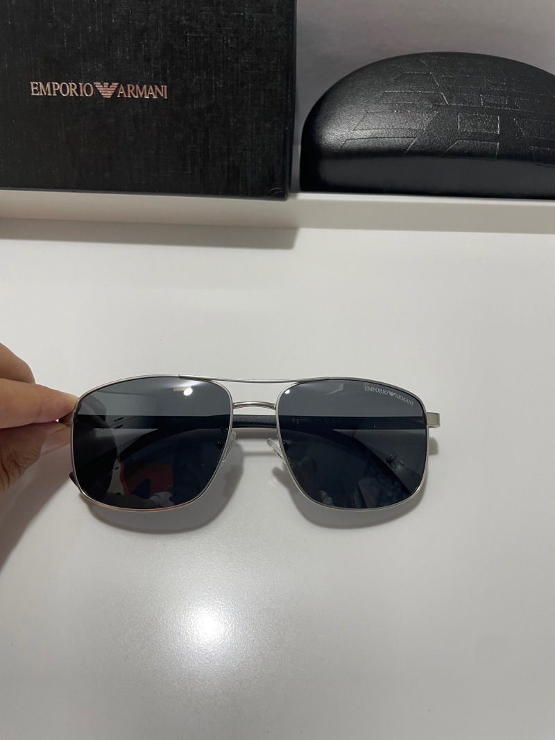 Солнцезащитные очки EMPORIO ARMANI поляризованные унисекс