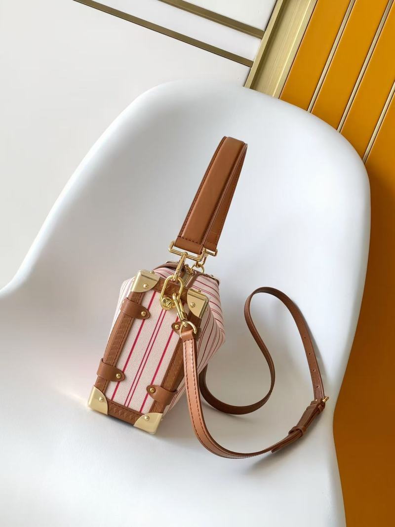 Сумка Louis Vuitton с красными полосами