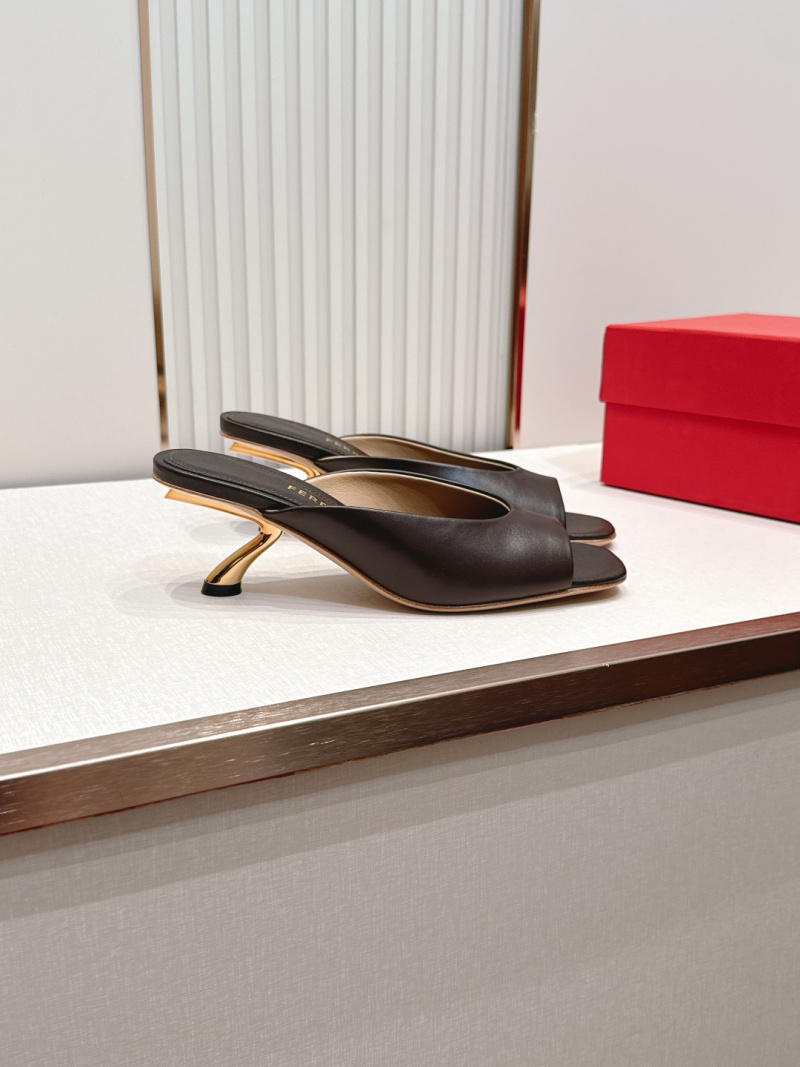 Женские босоножки Ferragamo с открытым носком и металлическим каблуком