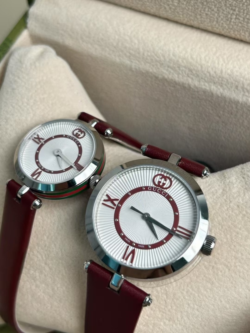 Часы Gucci